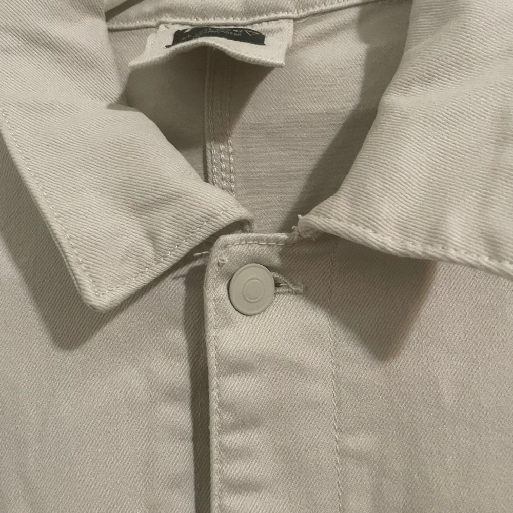 Jacket - Picture 6 of 7